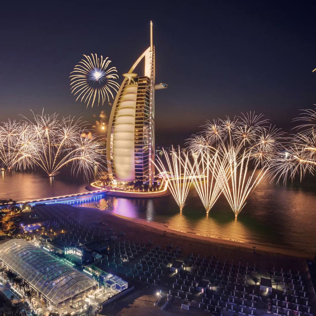 hero burj al arab fireworks square